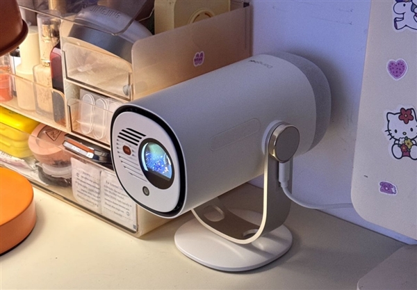 推荐：当贝Smart1打造专属影音小天地j9九游会入口2025年宿舍投影仪选购(图1)