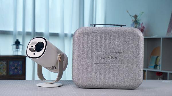 贝Smart1户外电影之夜的理想之选J9九游会有没有适合户外用的投影仪当(图3) 贝Smart1户外电影之夜的理想之选J9九游会有没有适合户外用的投影仪当(图3)